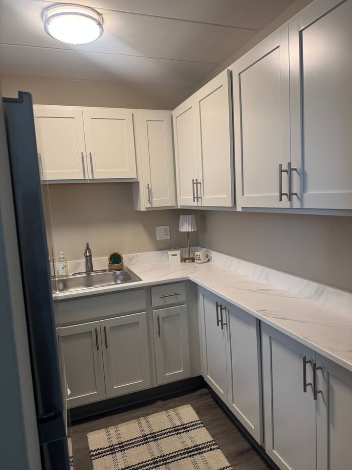 4235 Americana Dr - Photo 3 of 5