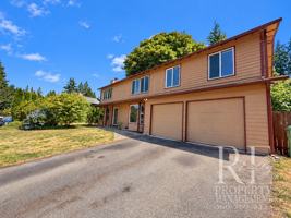 featured image of 7880 Oxbow Ave Ne