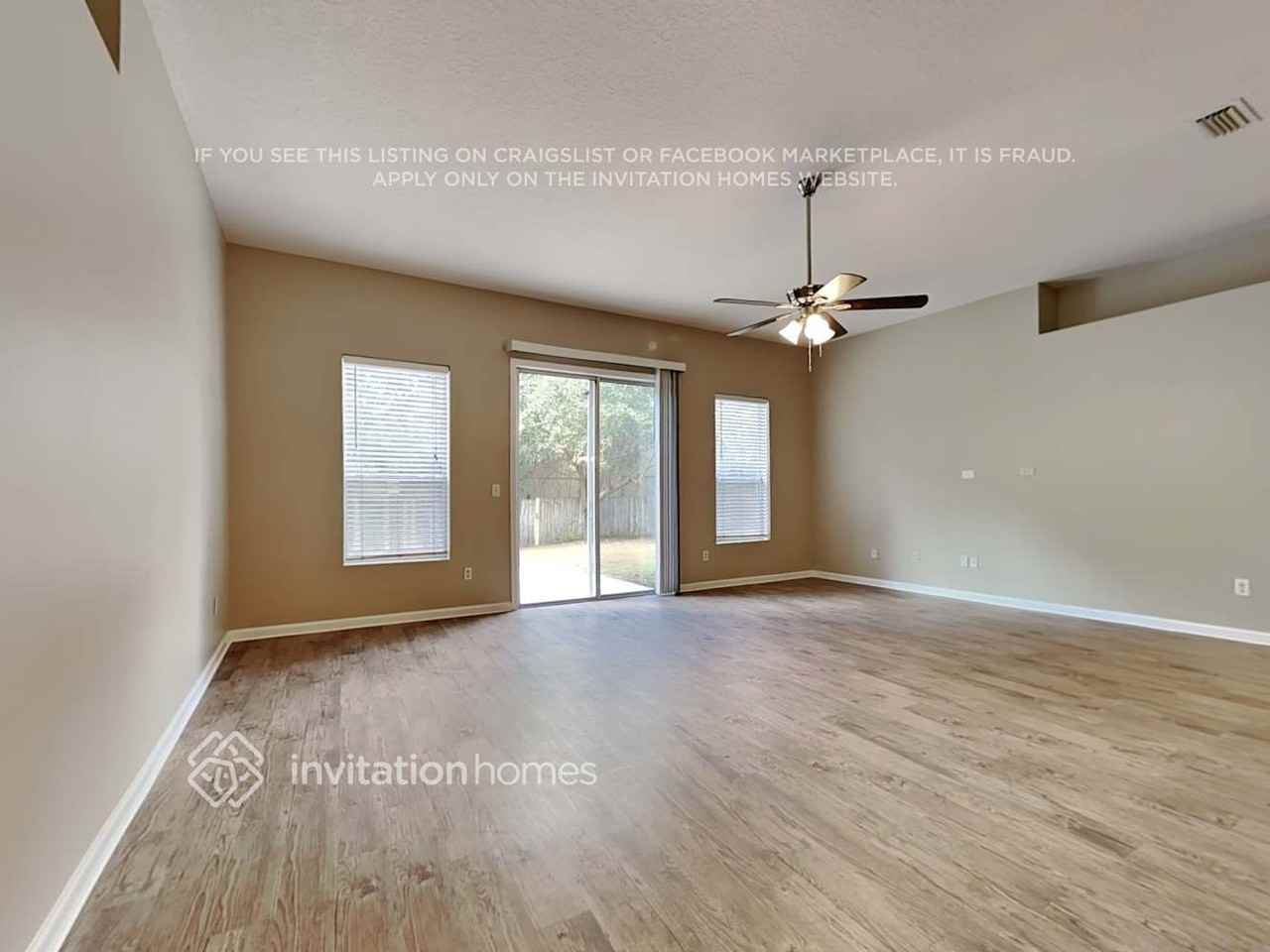 10822 Stanton Hills Dr E - Photo 4 of 22
