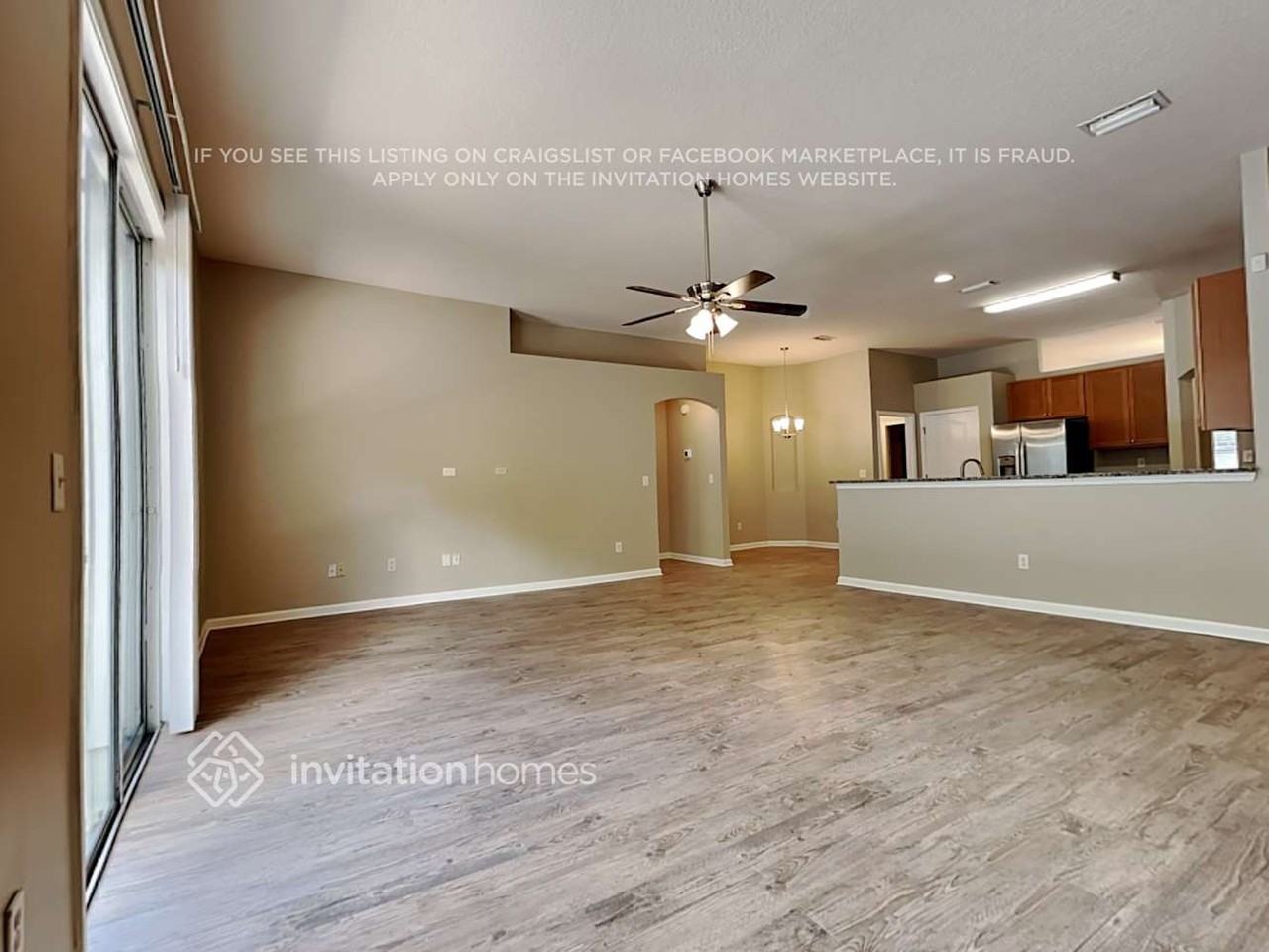 10822 Stanton Hills Dr E - Photo 5 of 22