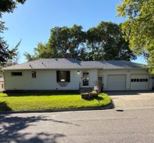 2414 Meadowood St - Photo 1 of 1