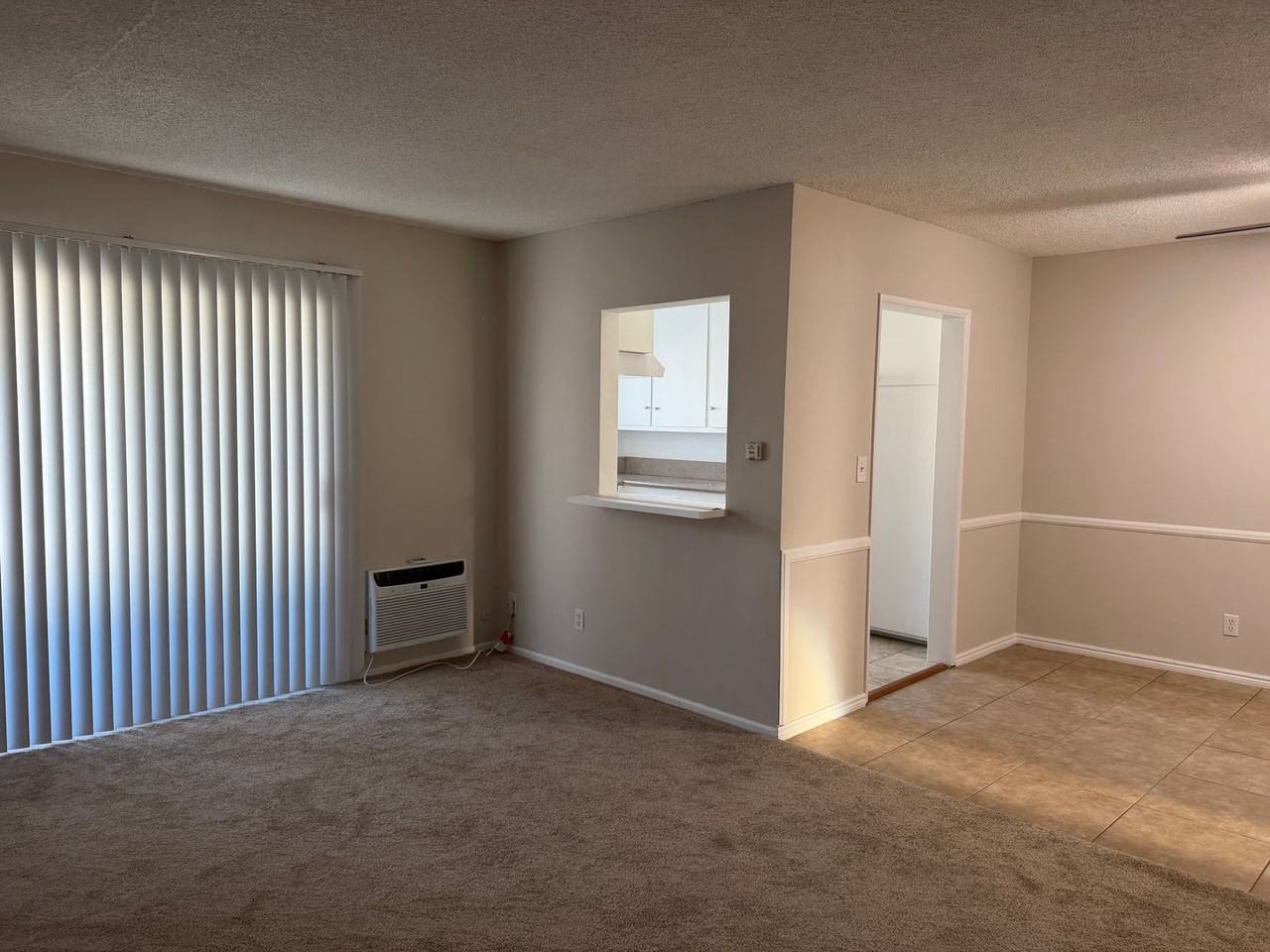 400 E Live Oak St. - Photo 6 of 10