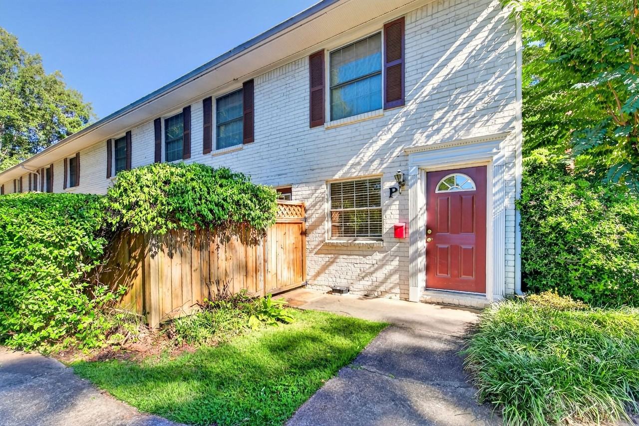 771 Jordan Ln - Photo 2 of 16