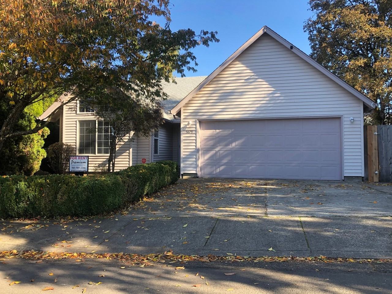 5679 Moonstone Loop Se - Photo 2 of 21