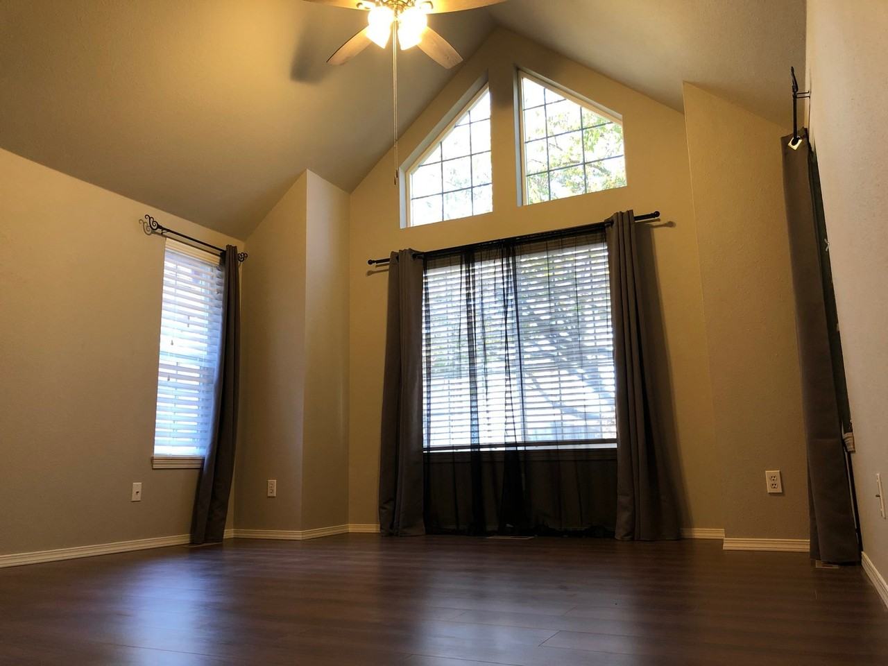5679 Moonstone Loop Se - Photo 3 of 21
