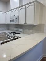 featured image of 909 Jasmine Parke Dr
