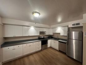 052 (2729 Lombard) - Photo 1 of 1