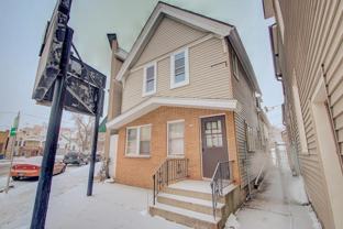767 W Windlake Ave duplex - Photo 1 of 1