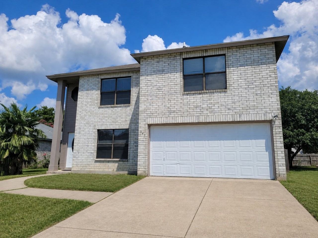 347 Stone Gate Dr - Photo 2 of 27