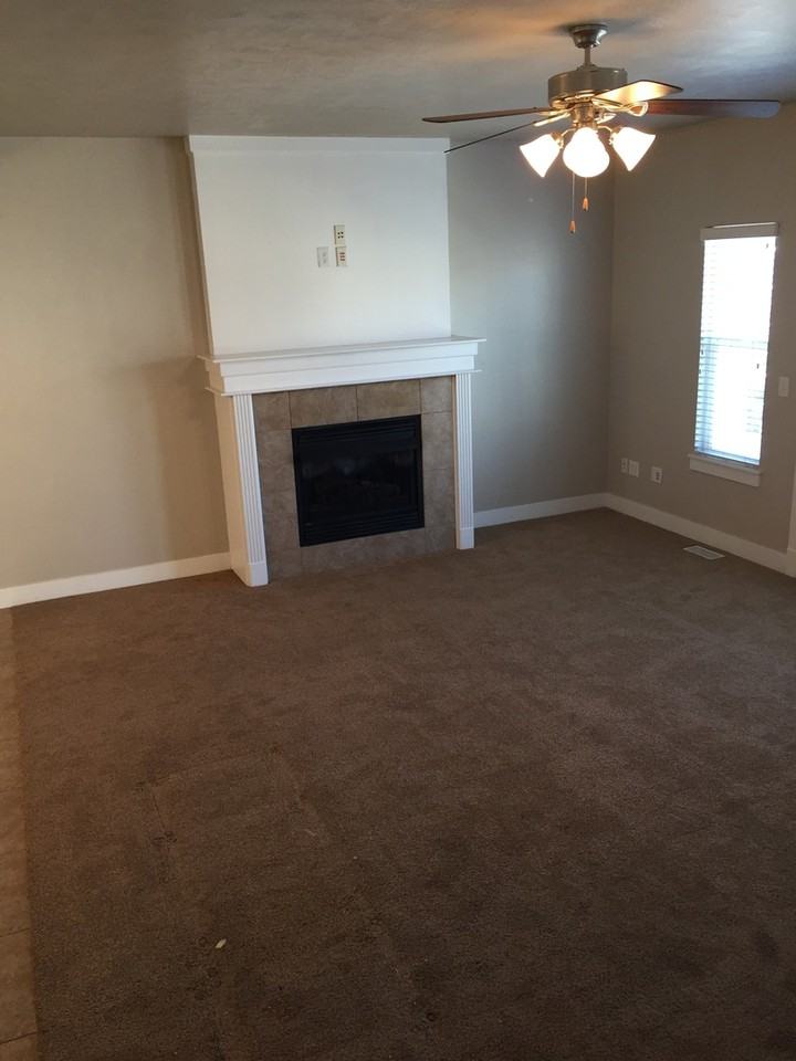 8997 S Quarry Stone Way - Photo 4 of 12