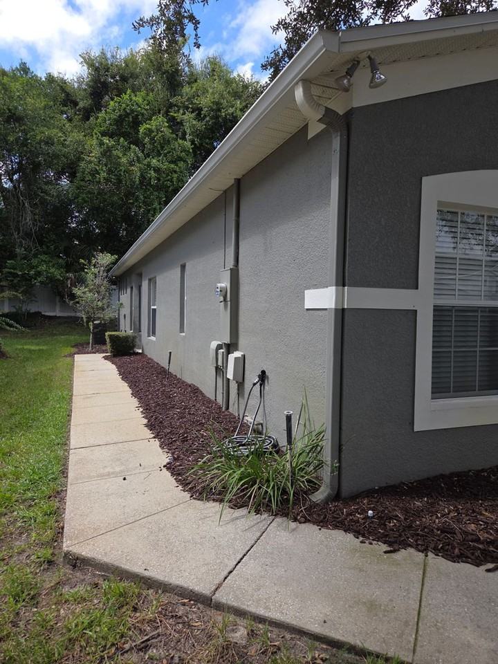 1730 Travertine Ter - Photo 2 of 17