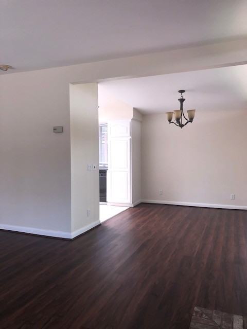 2306 Jane Ln - Photo 2 of 13
