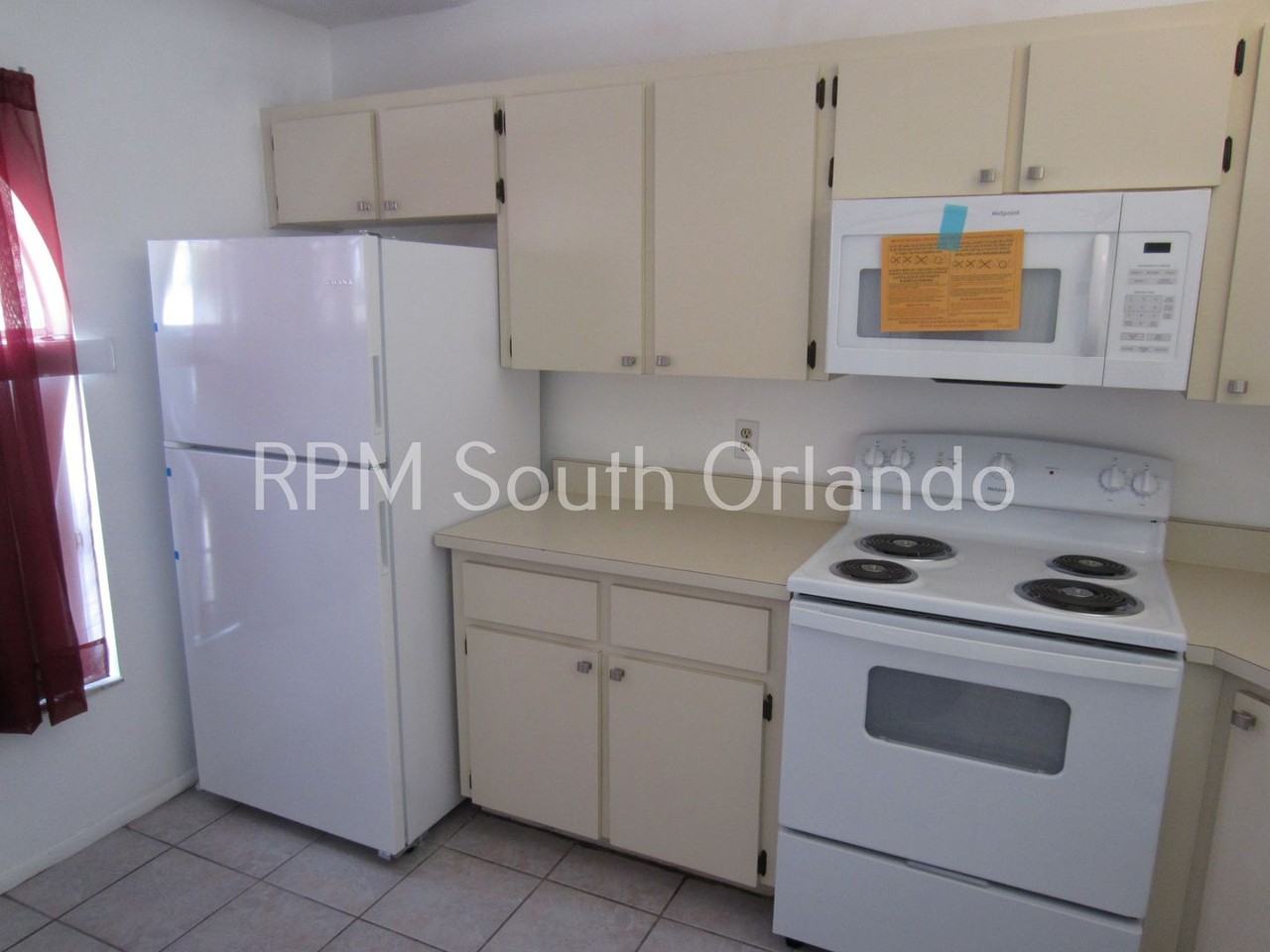 3510 Spring Land Dr - Photo 3 of 11