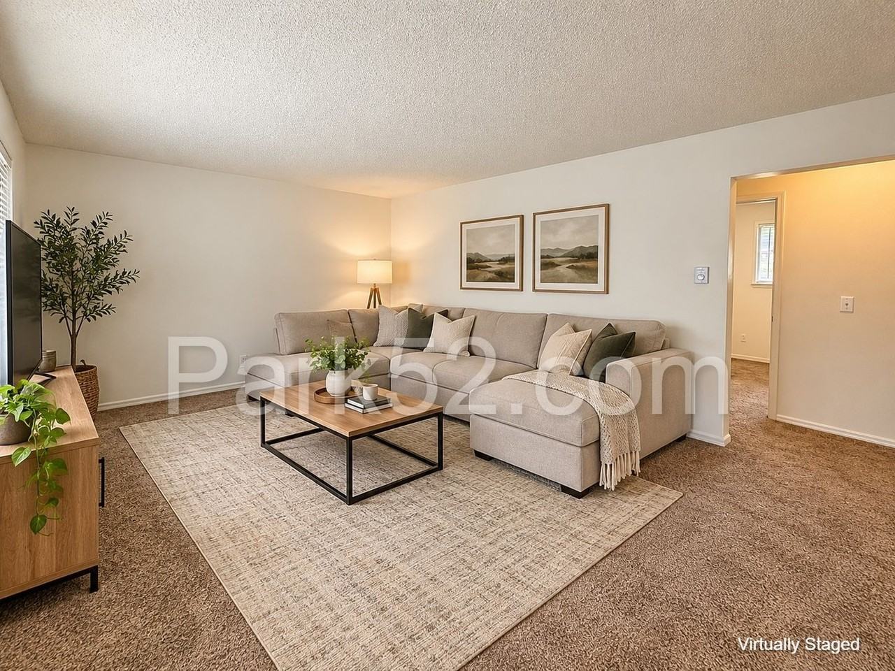 3314 S Adams St - Photo 3 of 17