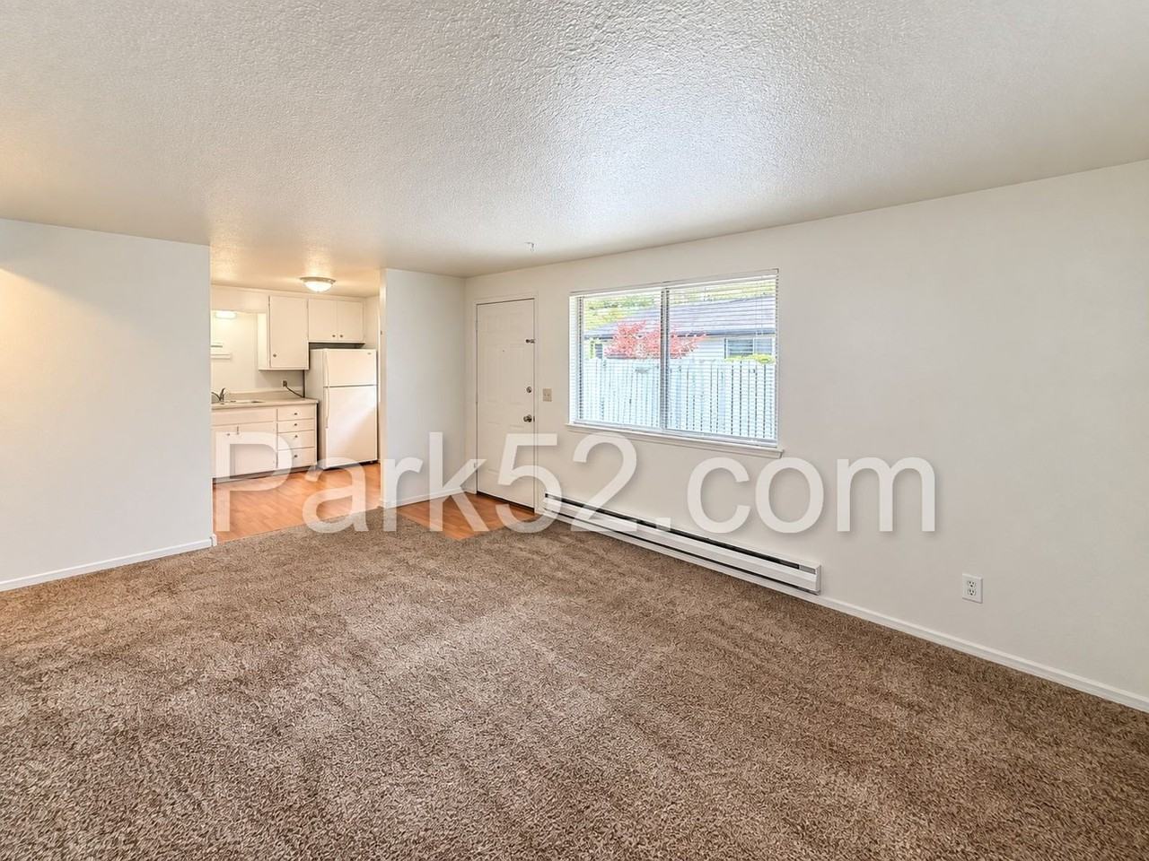 3314 S Adams St - Photo 6 of 17