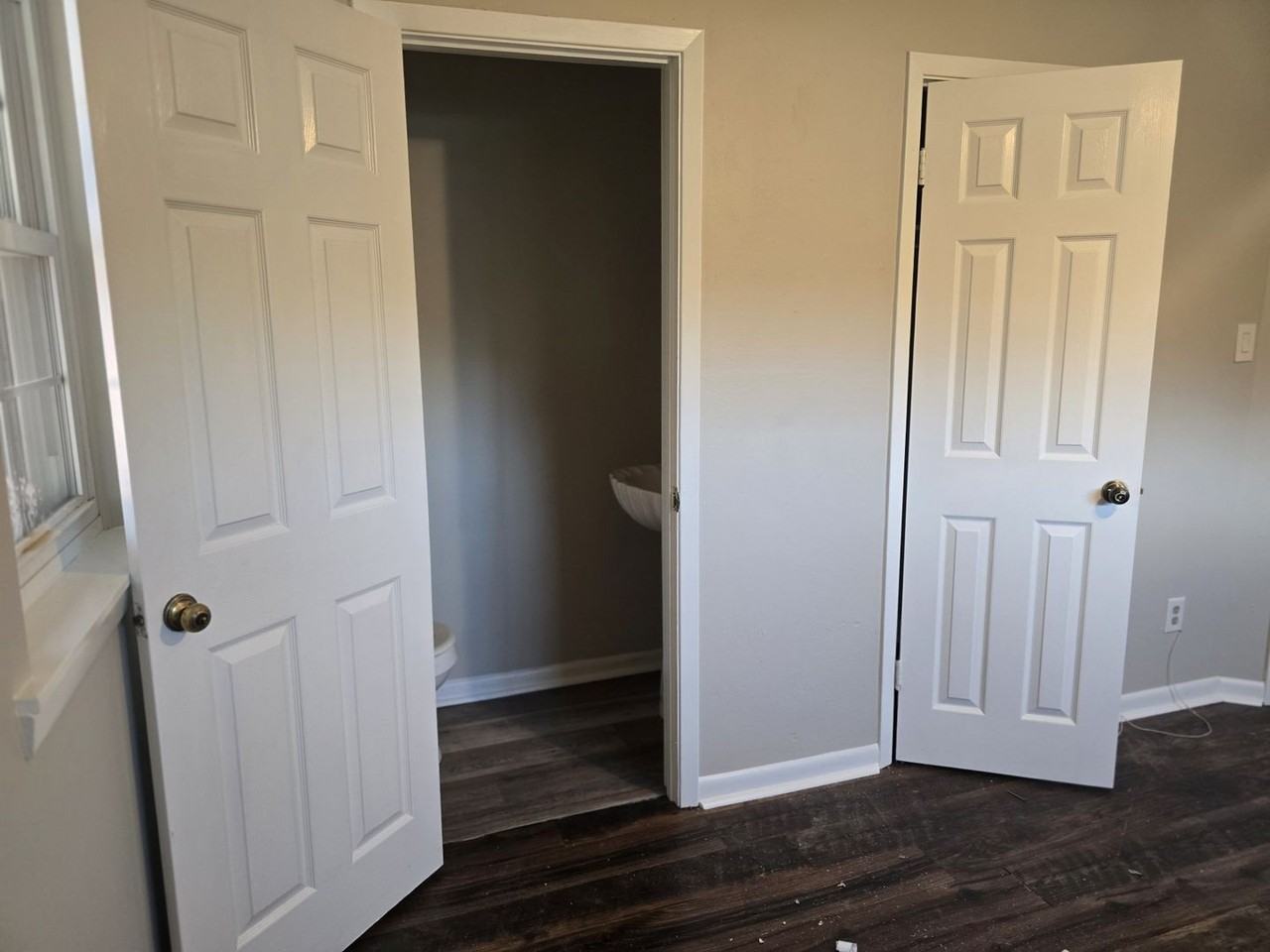9010 Avalon Dr - Photo 3 of 16