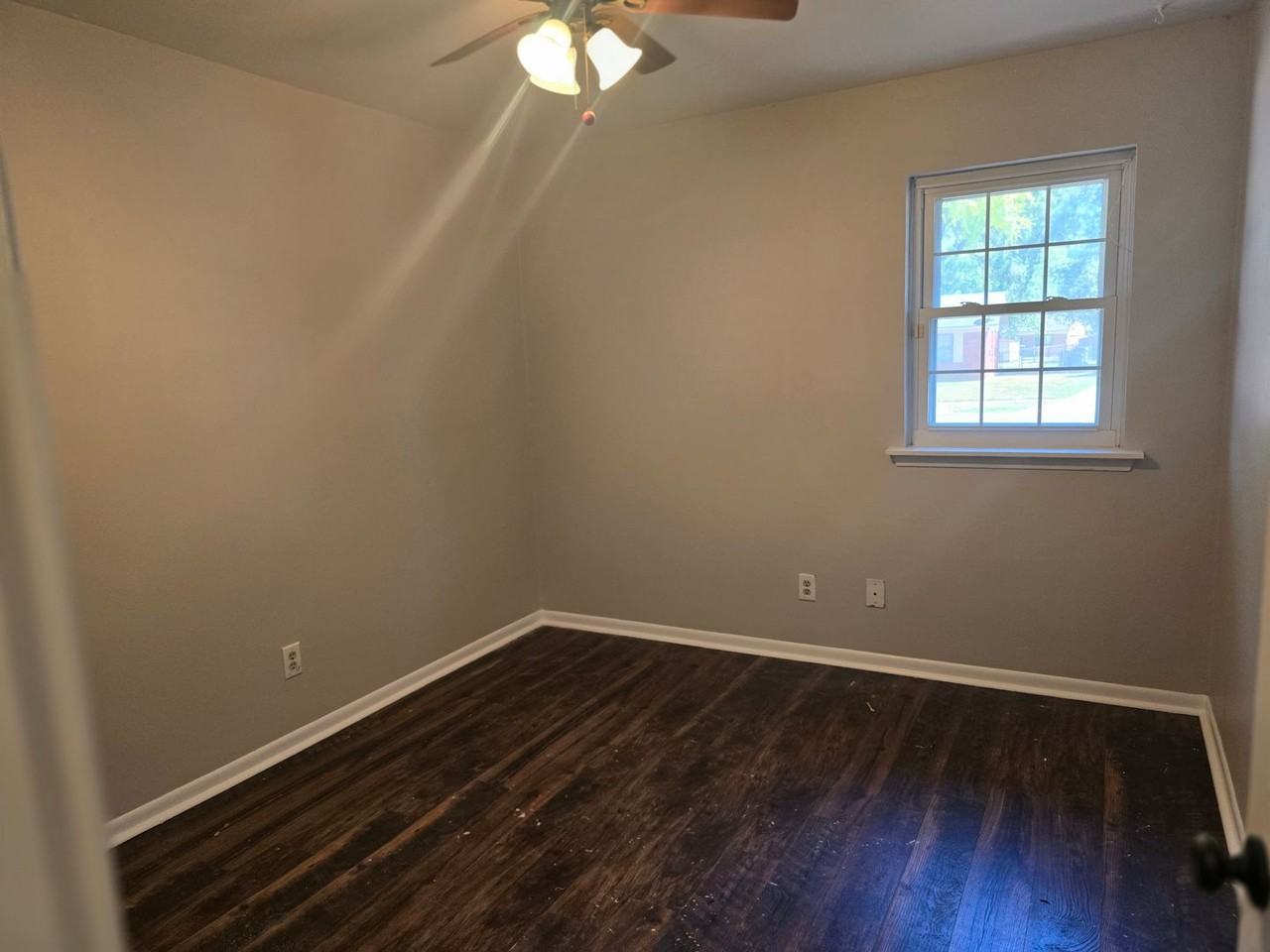 9010 Avalon Dr - Photo 7 of 16