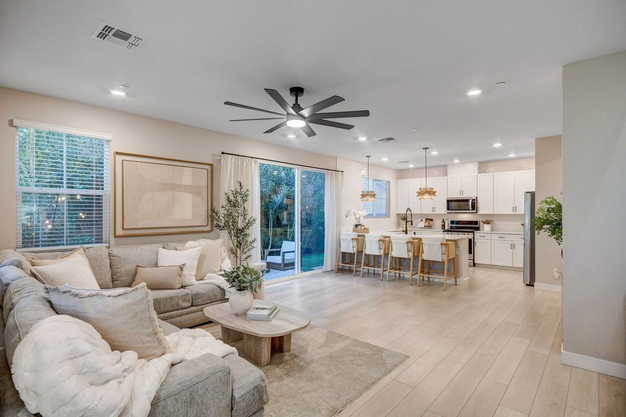 3568 Anastagio Ln