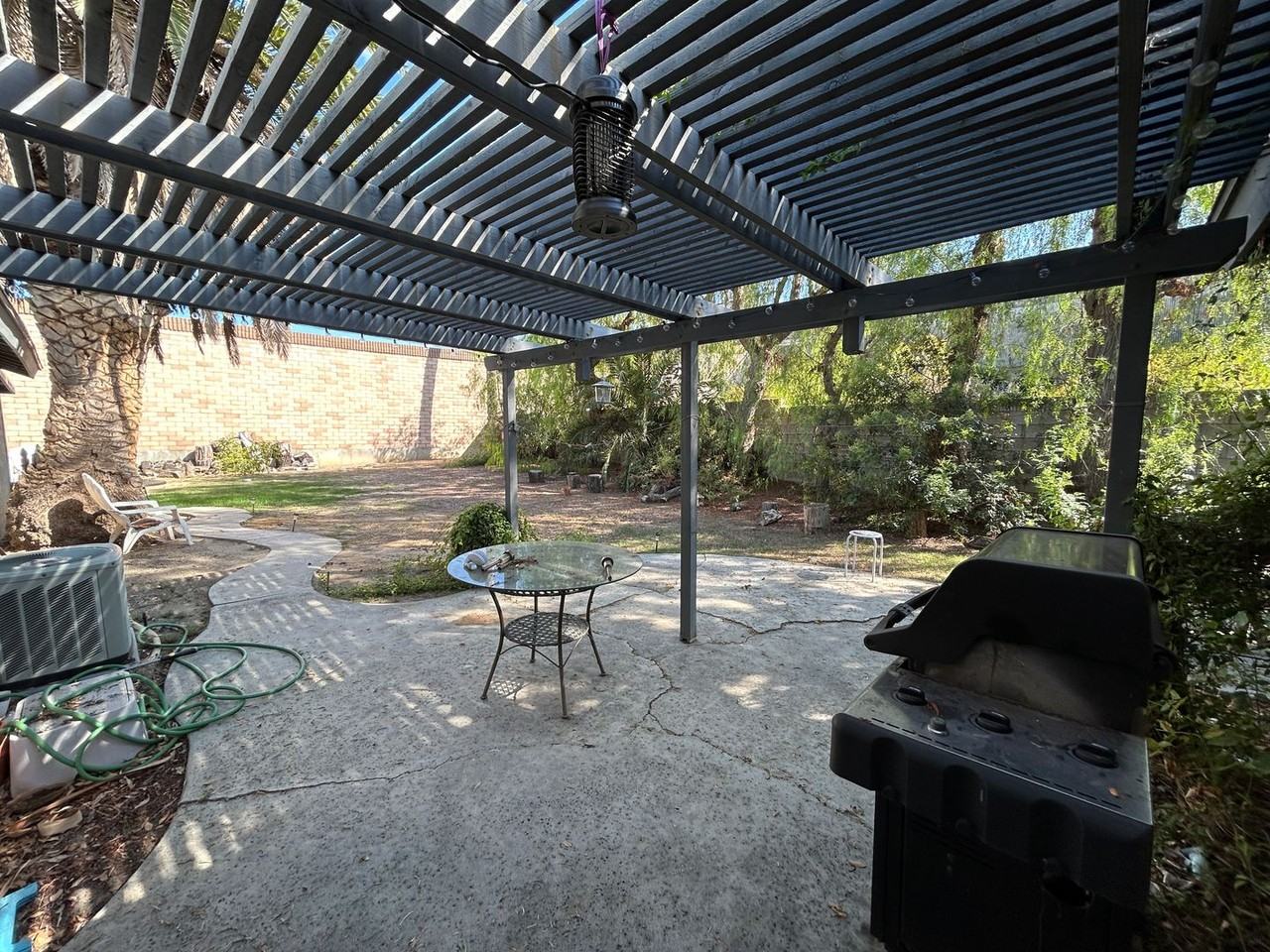 2050 E Walnut Ave - Photo 3 of 8