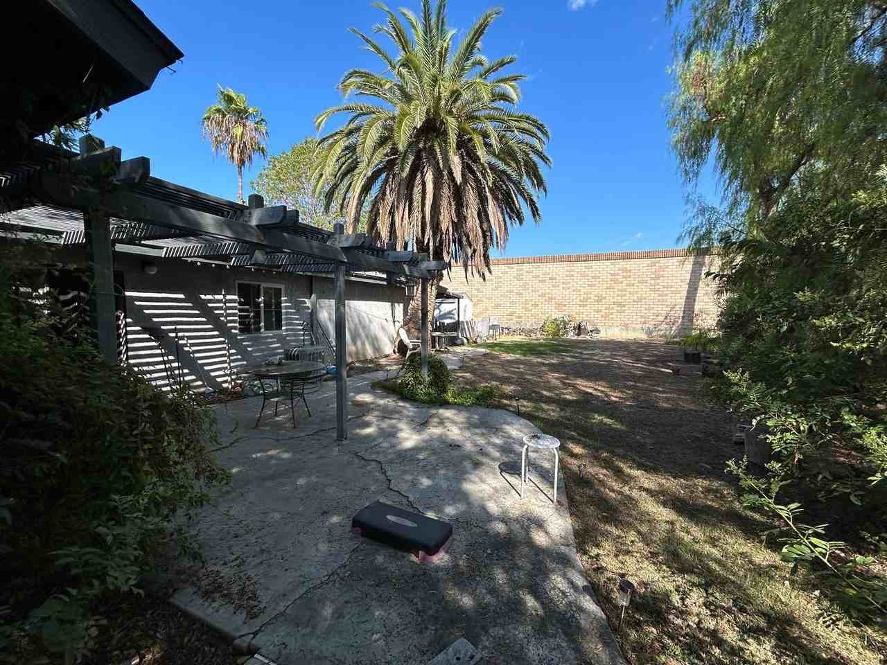 2050 E Walnut Ave - Photo 4 of 8