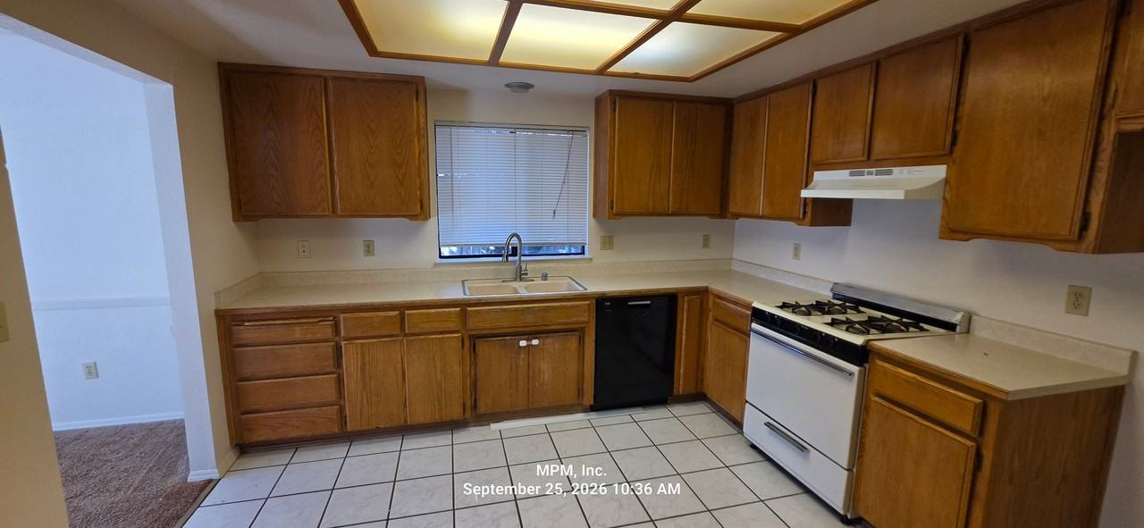 338 Quarterhorse Ln - Photo 2 of 3