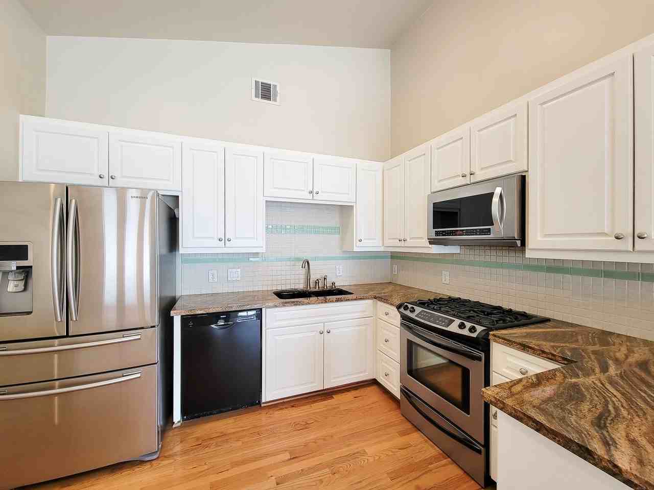 5710 Cornish St #2 - Photo 5 of 40