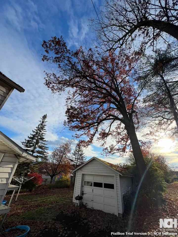 320 Riverside Dr - Photo 3 of 16