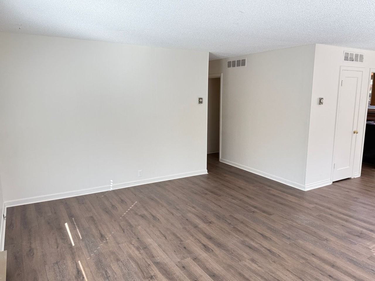 2530 Harris St - Photo 7 of 33