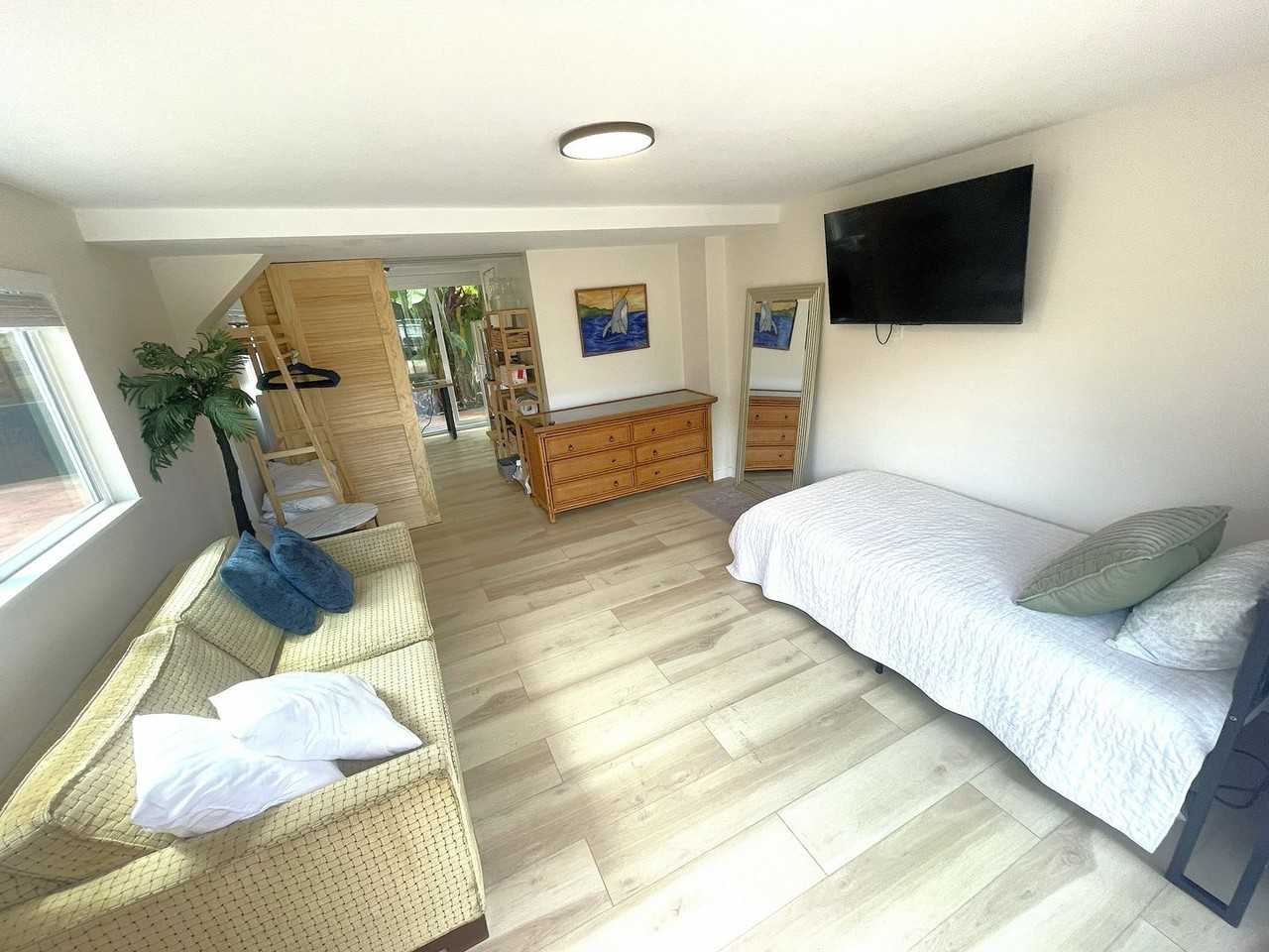 3188 3188 Hoomua Drive-Downstairs - Photo 4 of 23