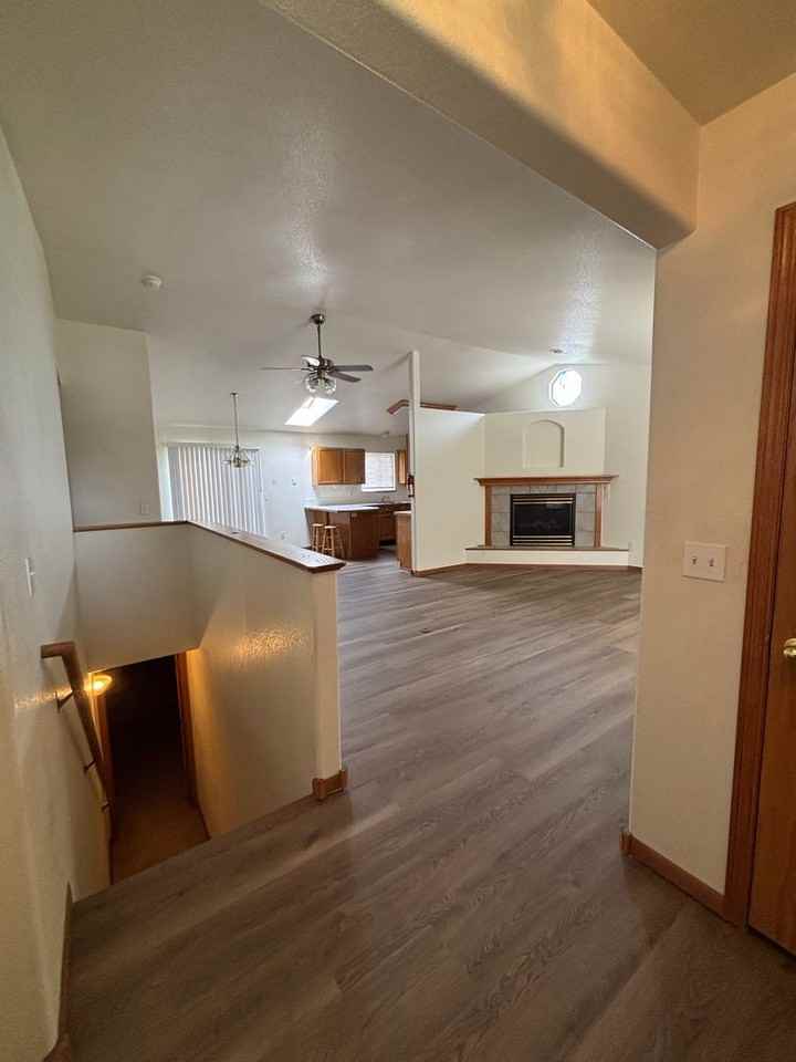 2309 Alysse Ct - Photo 3 of 24