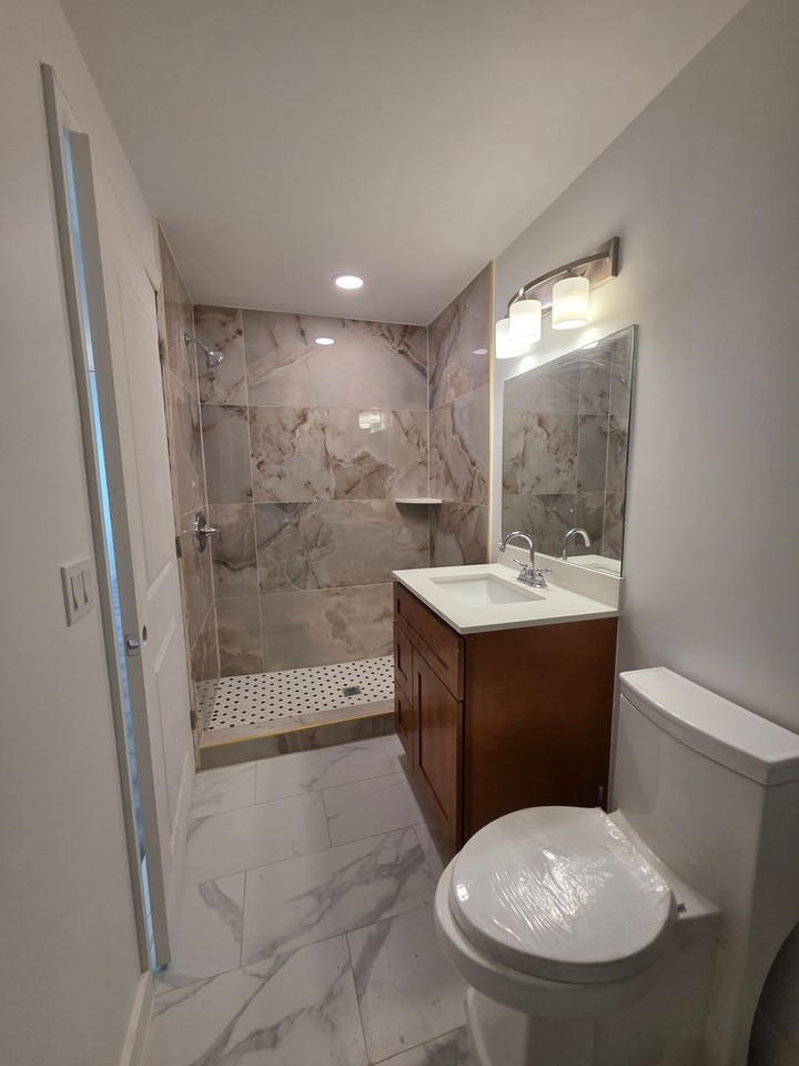541 Washington Ave 2nd Fl - Photo 7 of 9