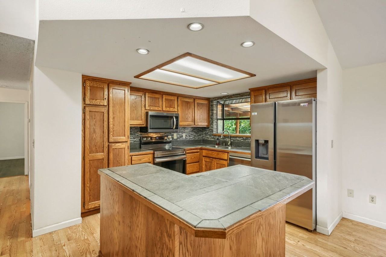 11524 Se 322nd Pl - Photo 3 of 25