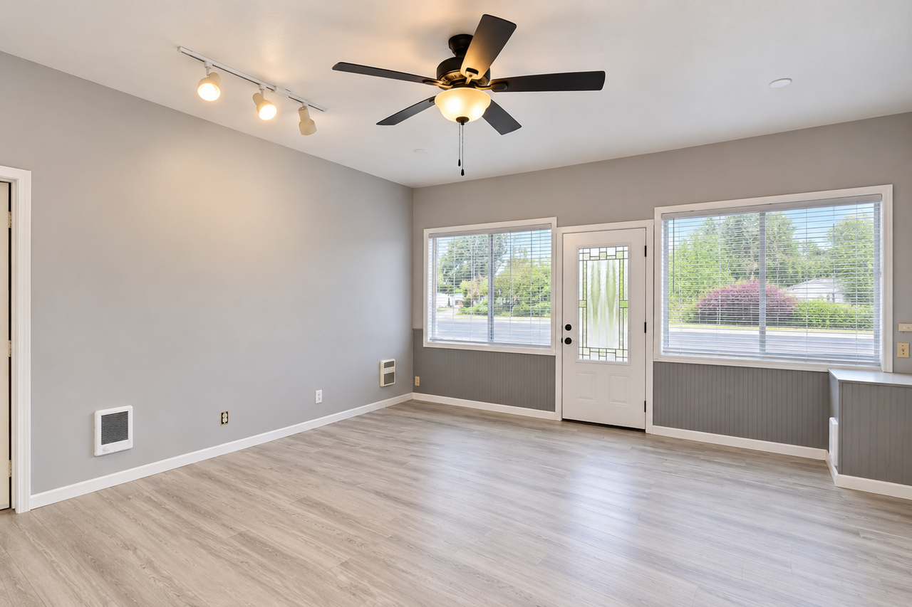 1320 N Spokane St - Photo 2 of 14