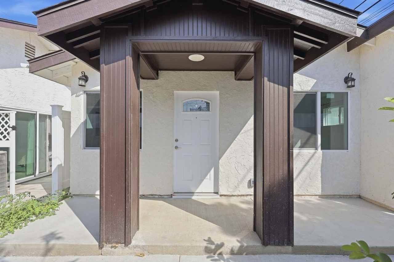4766 Palo Verde Ave - Photo 2 of 40