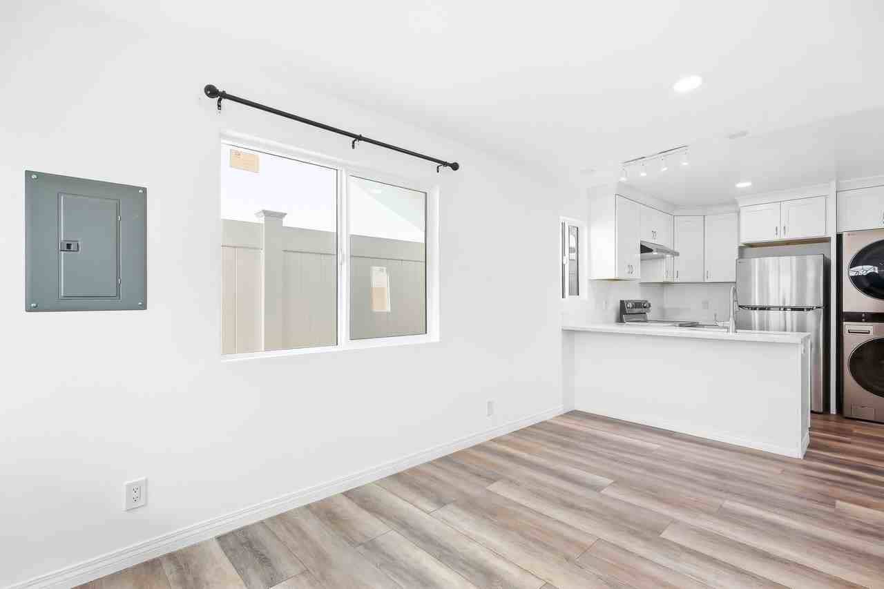 4766 Palo Verde Ave - Photo 7 of 40