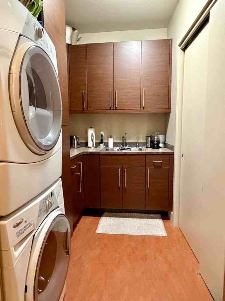 609 E Sherman Ave - Photo 3 of 12