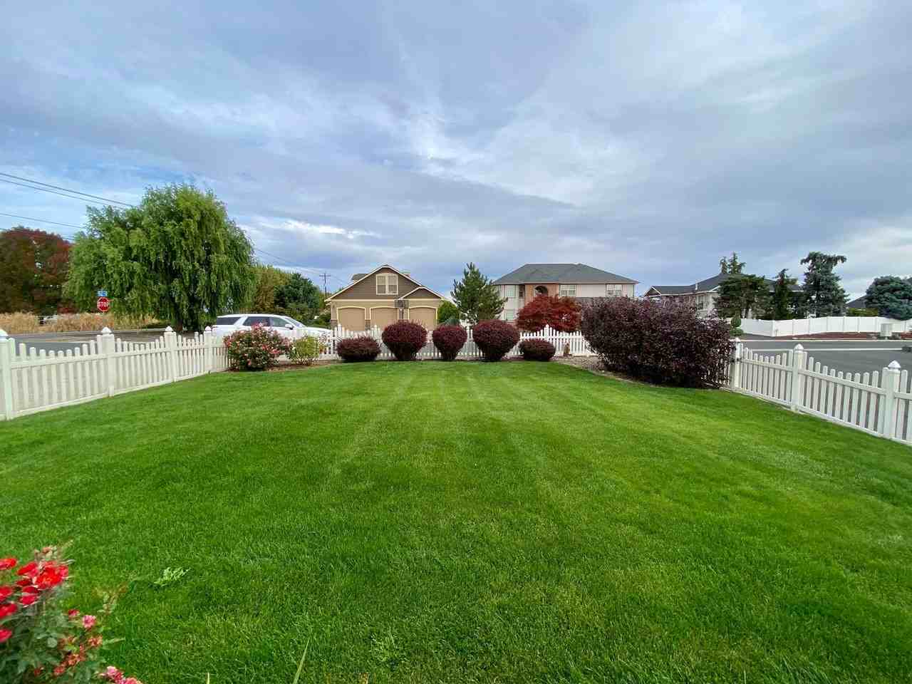 7904 Easy St - Photo 5 of 50