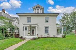 1338 Clarke Ave Sw - Photo 1 of 1
