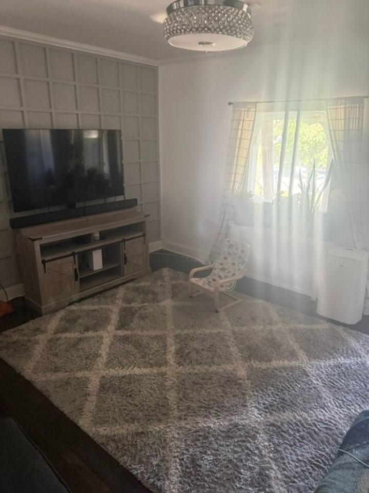 5122 New Hampshire Ave Nw - Photo 5 of 34