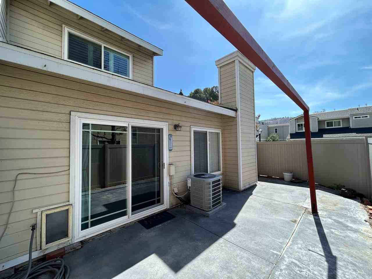 6205 Cape Cod Ln #33 - Photo 4 of 32