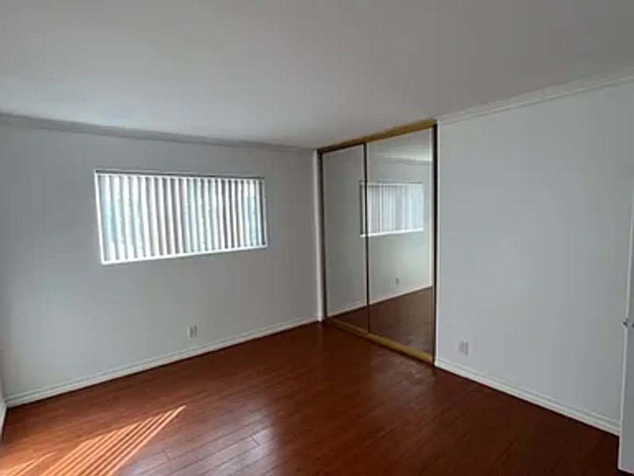 Village Court Apartments - Photo 7 of 20