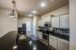 featured image of 553 Hayes Ln