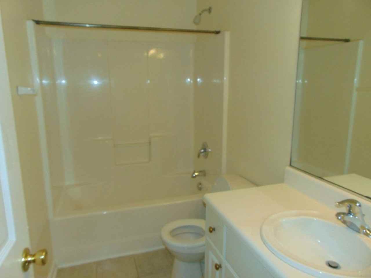 3240 Peninsula Dr - Photo 5 of 7