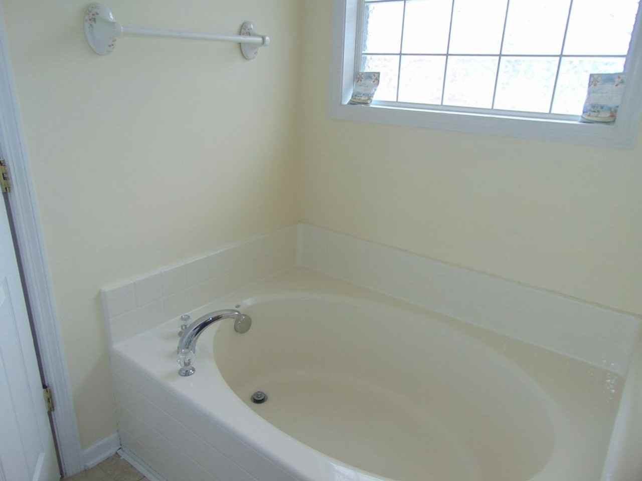 3240 Peninsula Dr - Photo 6 of 7