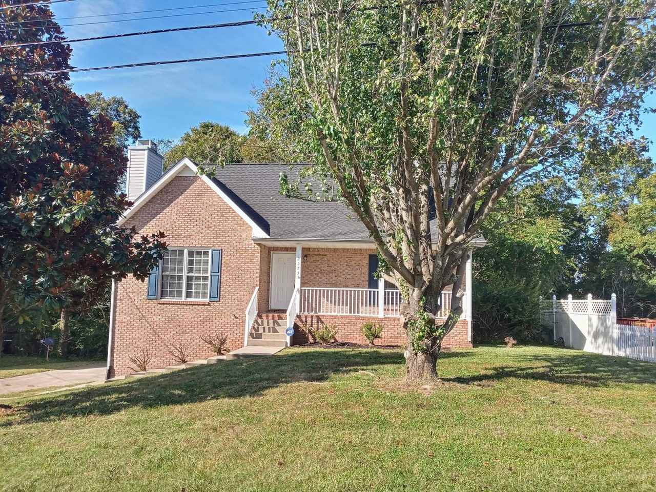 2575 Elkmont Dr - Photo 2 of 14