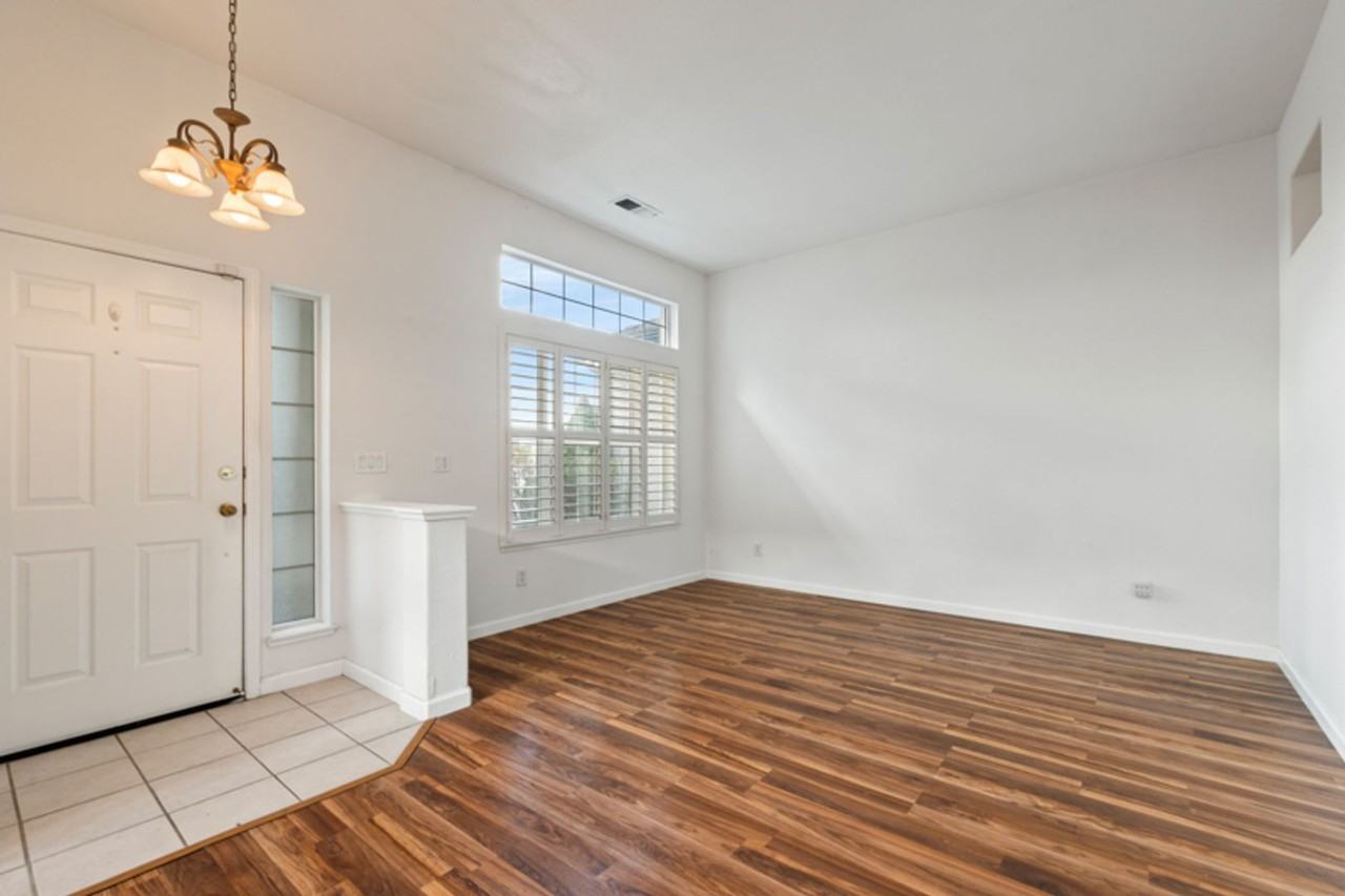 10440 Arbor Way - Photo 2 of 16