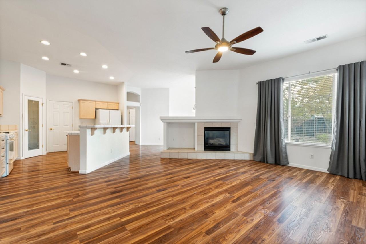 10440 Arbor Way - Photo 6 of 16