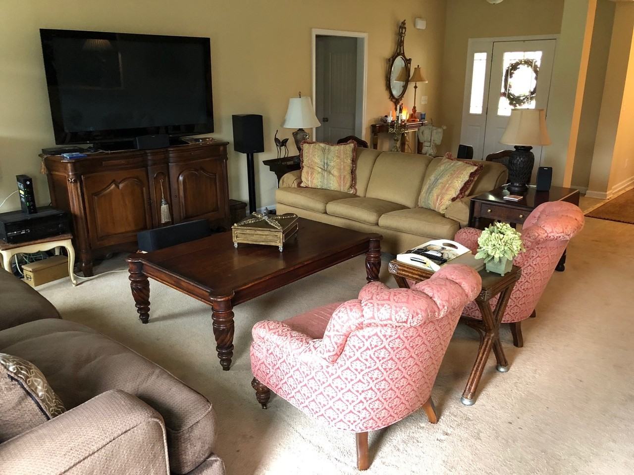 490 Garnet Hill Dr - Photo 4 of 12
