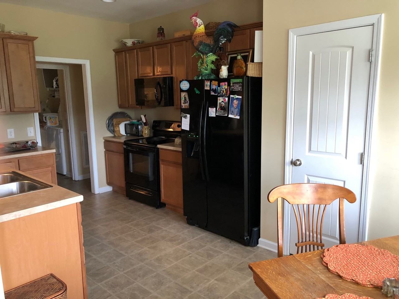490 Garnet Hill Dr - Photo 7 of 12