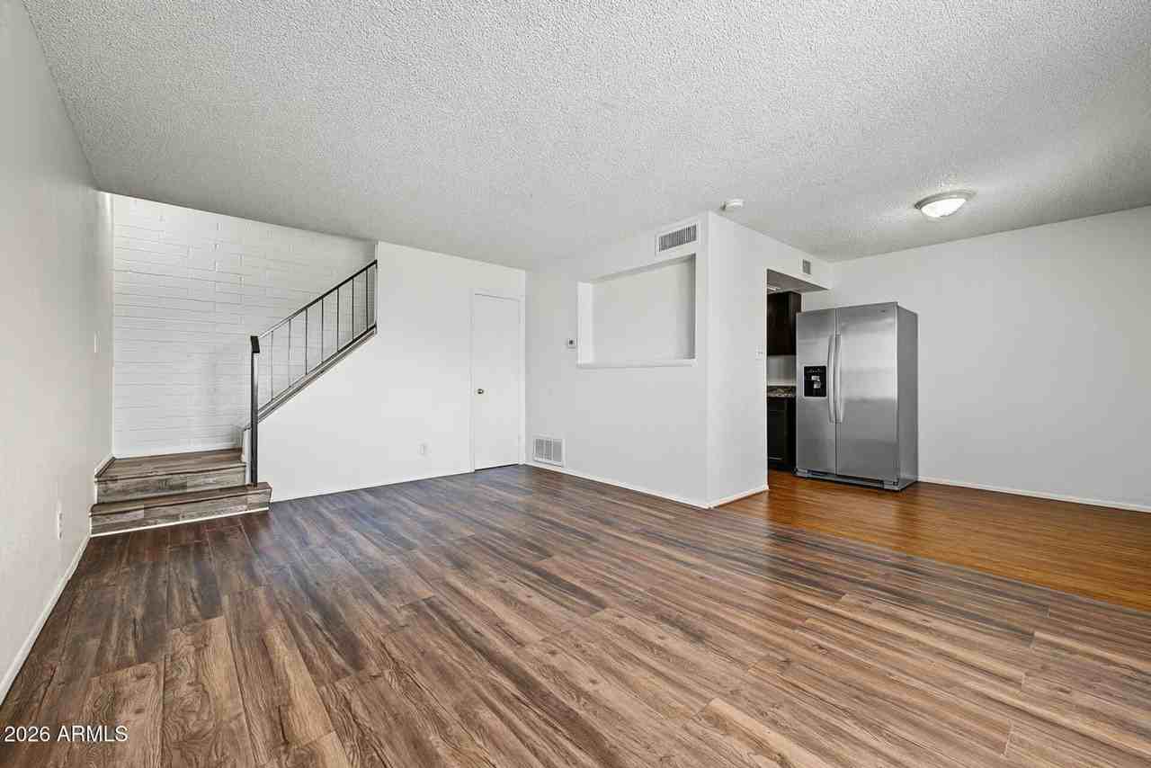 4701 E Pueblo Ave - Photo 6 of 15